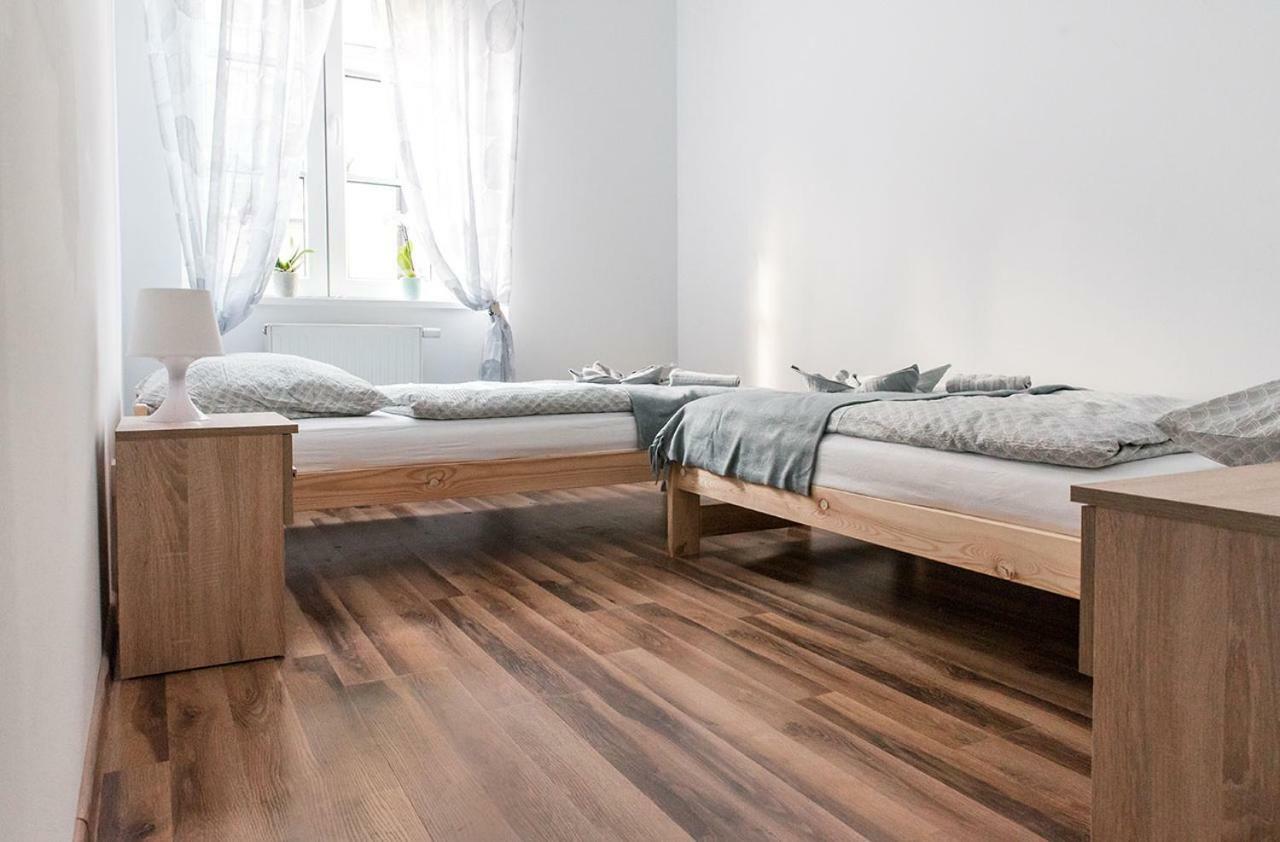 Ferienwohnung Apartament Na Wyspie Piasek Kłodzko Exterior foto